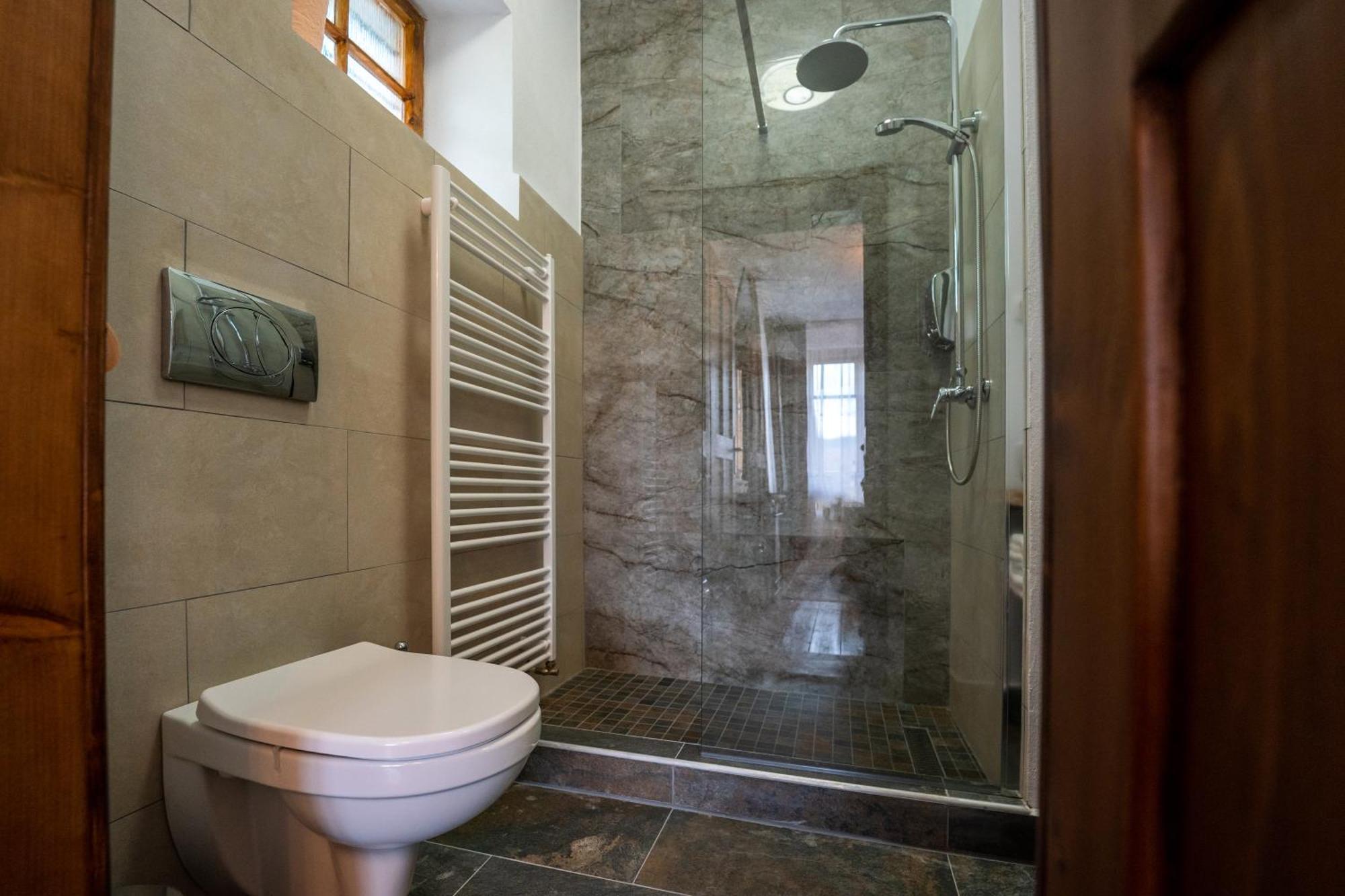 Stradela Apartment Sighisoara Ngoại thất bức ảnh