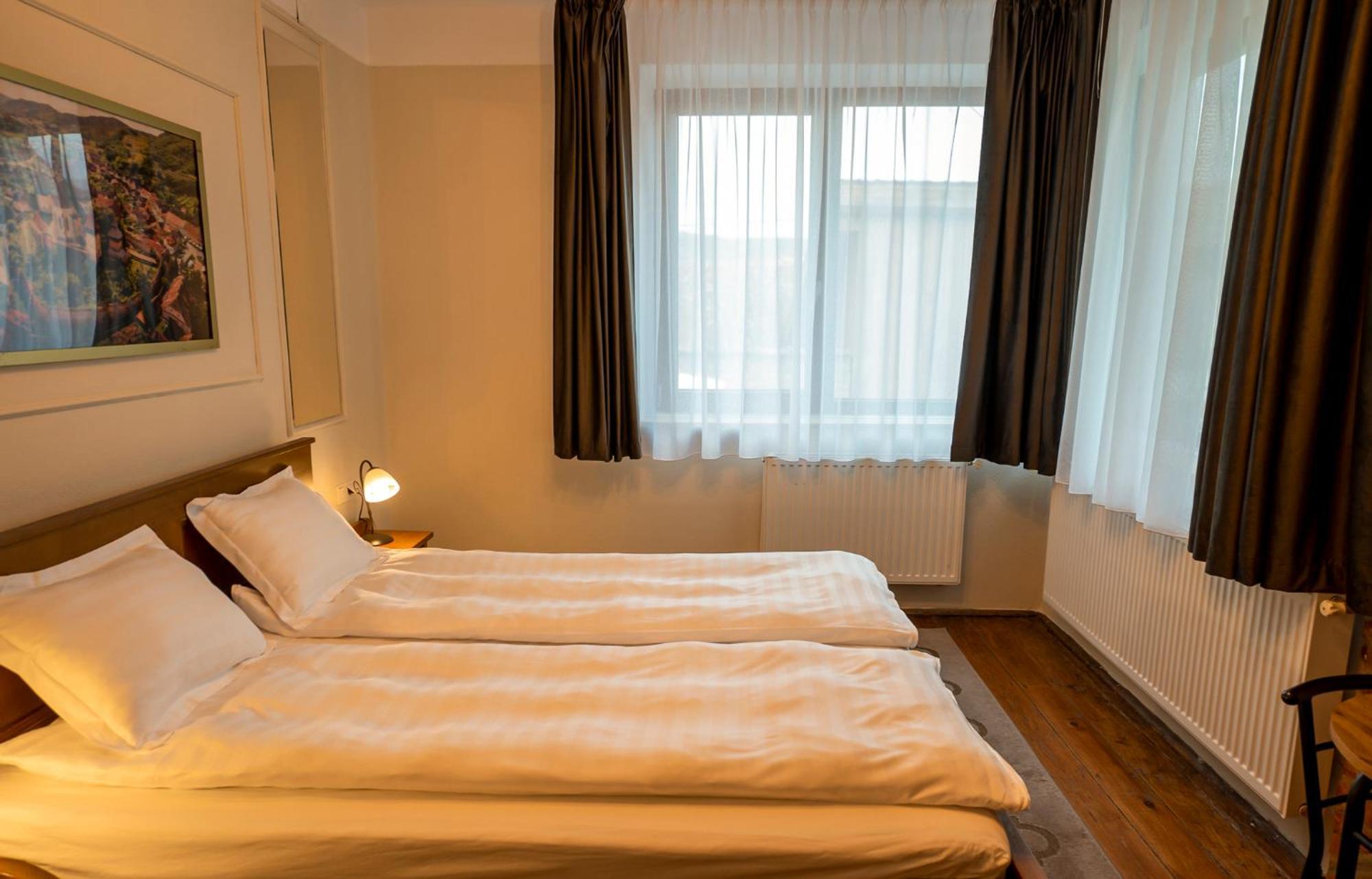 Stradela Apartment Sighisoara Ngoại thất bức ảnh